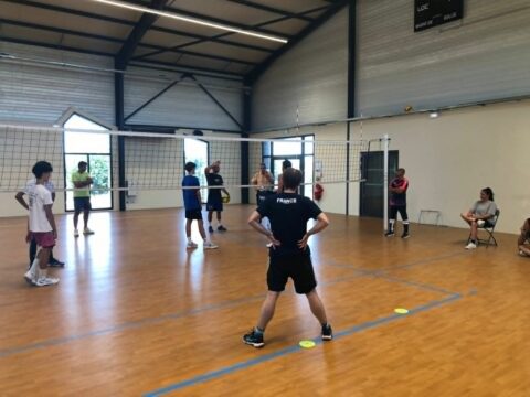 Formation des entraîneurs : une journée d&rsquo;échanges et de perfectionnement à Bélus